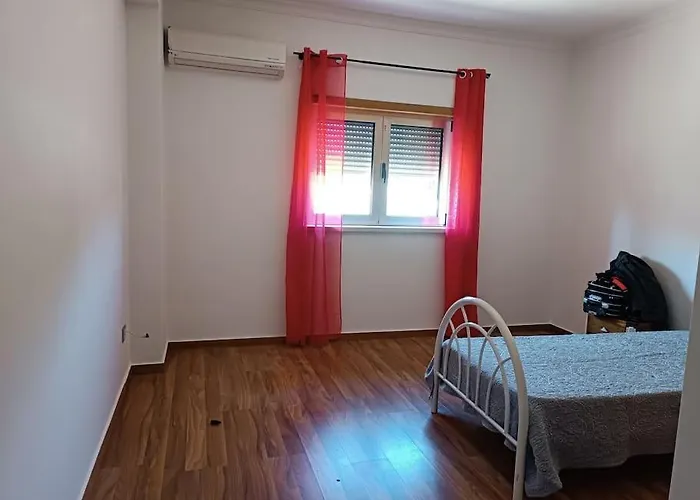 Дом отдыха Housev5 W/pool & Bbq Албуфейра